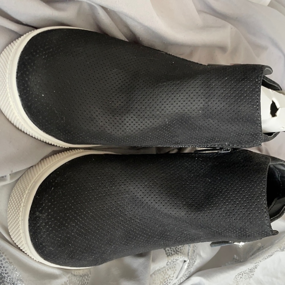 Torrid wedge sneaker